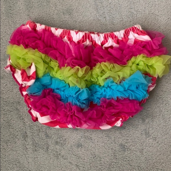 Lot of Newborn Bloomers - Picture 4 of 4